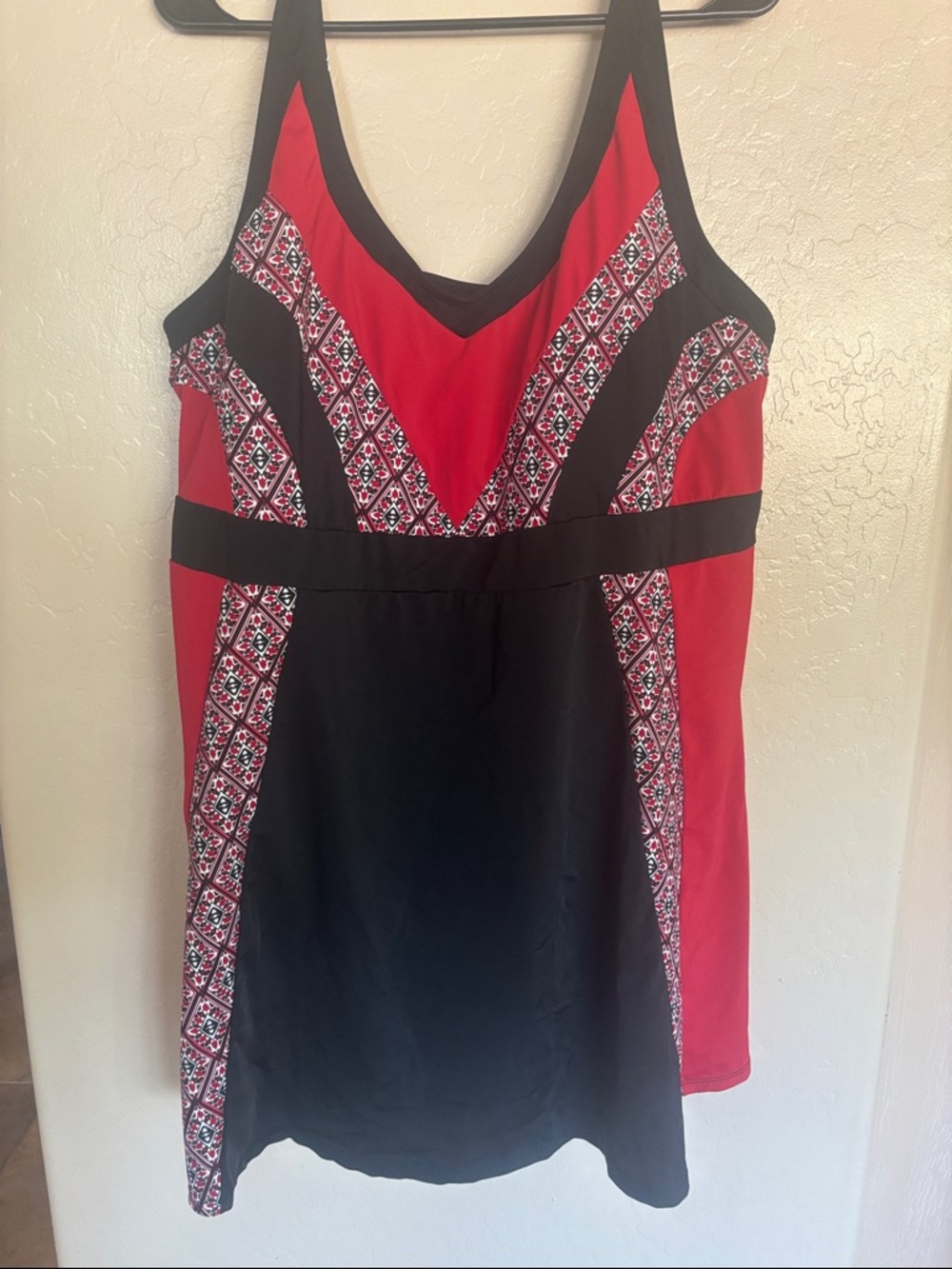 Swimsuits For All Red and Black V-Neck Tank Top with Geometric Trim